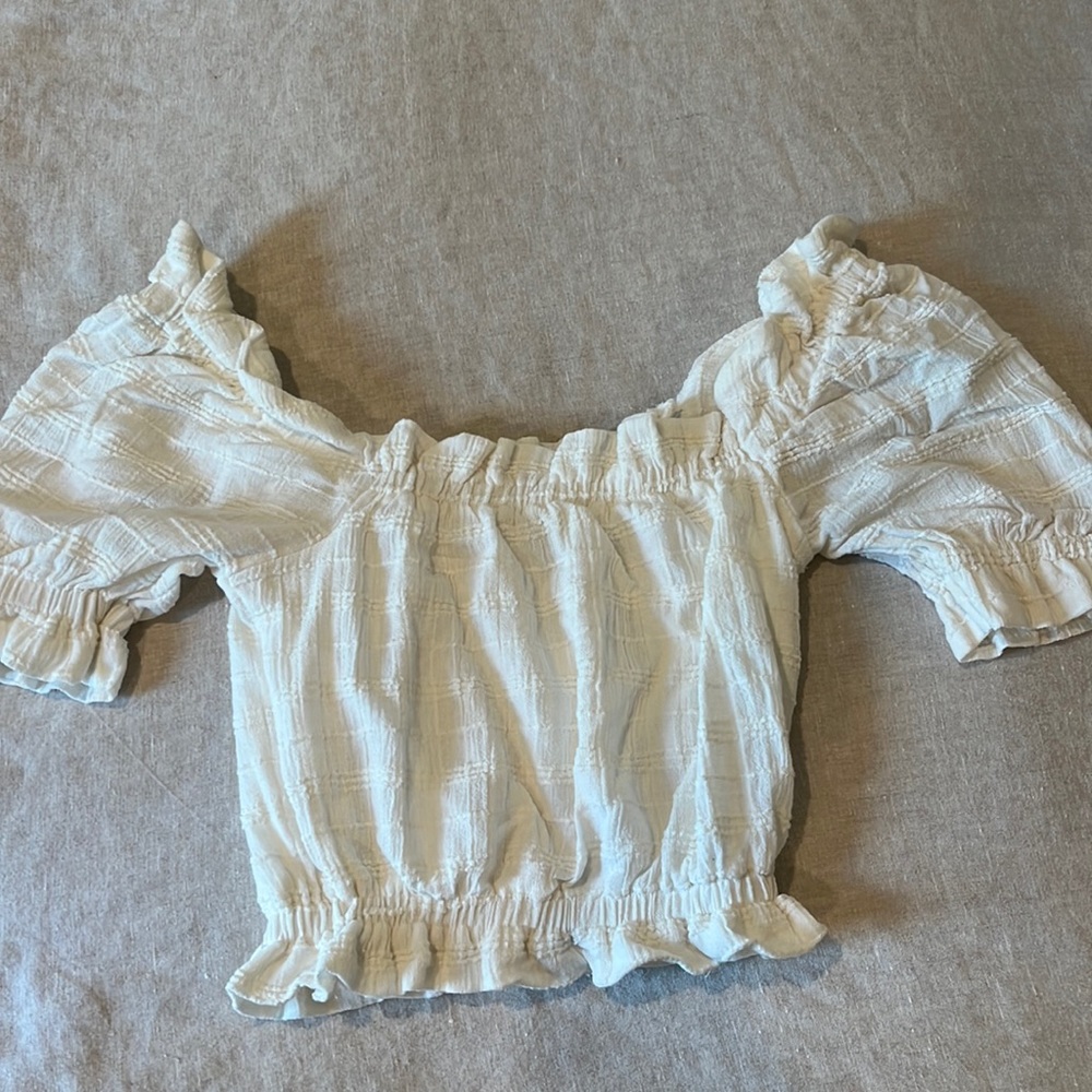 Small off the shoulder crop top